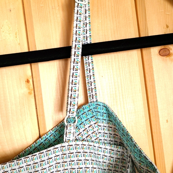 Kismet Strappy Tank Top - Picture 3 of 3